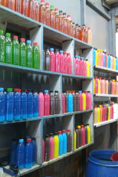 بغداد مدينة الصدر قطاع 5بضهر ابو غفران ابل طاطلي يم مفروشات بيت ابو جاسم يوجد خدمة توصيل لجميع مناطق بغداد عدنة جميع انواع المنضفات مثل مزيل الدهون جل ماعين فلاش قاصر معطرات بانواعهن اكساي نفتيات