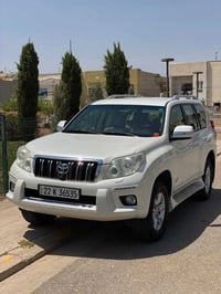 تويوتا برادو 2013 بدون صبغ كفالة عامة ماشية 188 الف كم كير و محرك بشرط...