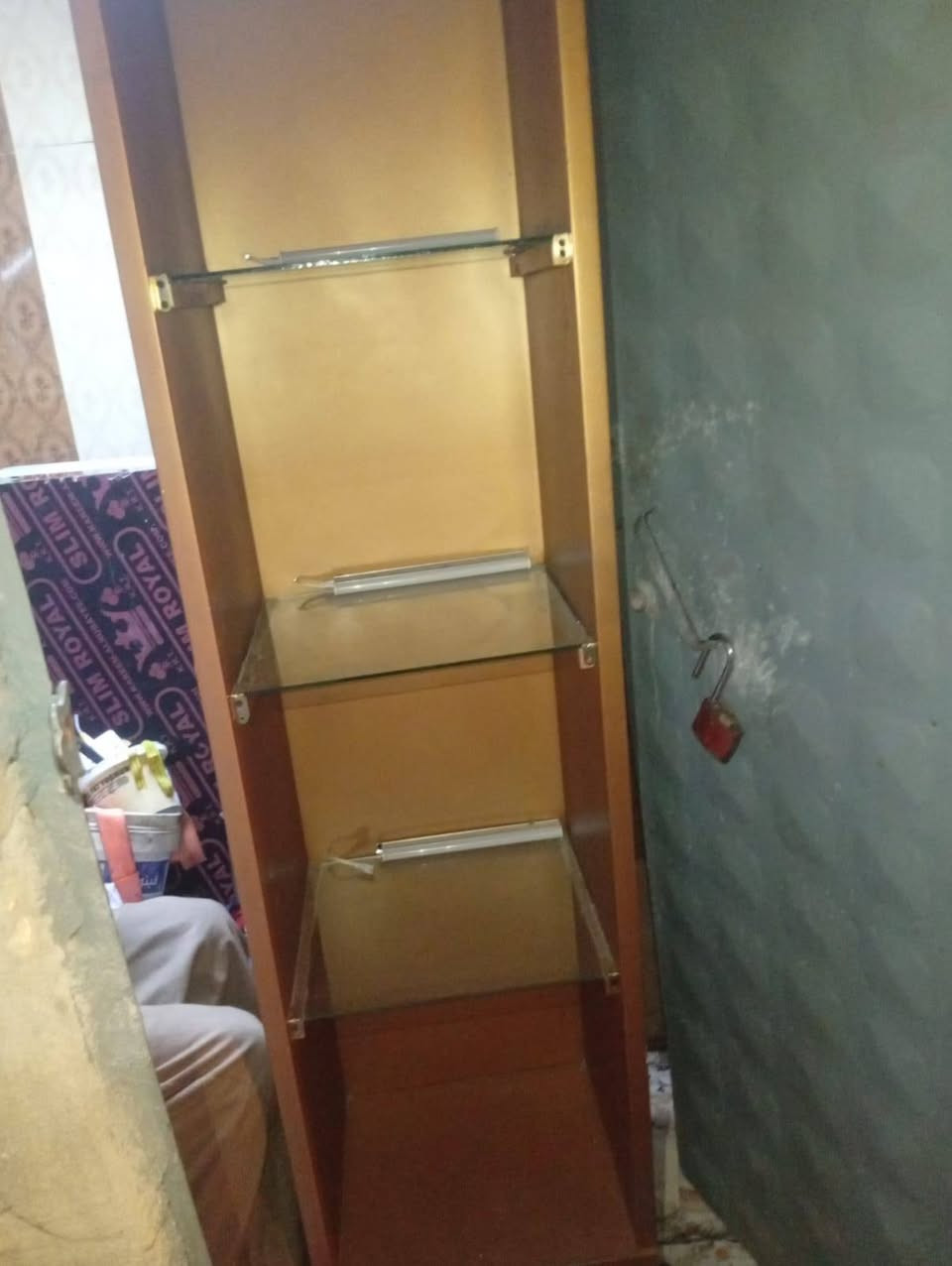 غرفة نوم كاملة ومندرها ضغط عالي سعرها 250وبيها مجال


**إذا كنت صاحب هذا الإعلان وتريد حذفه لأي سبب، رجاءا أرسل رسالة إلى الدعم الفني**