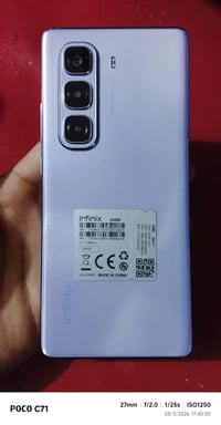 انفنكس هوت ٤٠ برو • نظيف • مستعمل شهرين