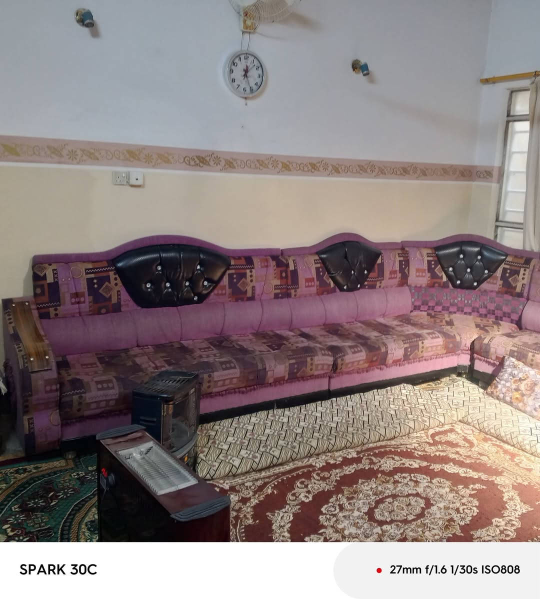 طخم قنفات  ٩ متر خشب عراقي شغل الموصل ١٢٠ الف # ***********
