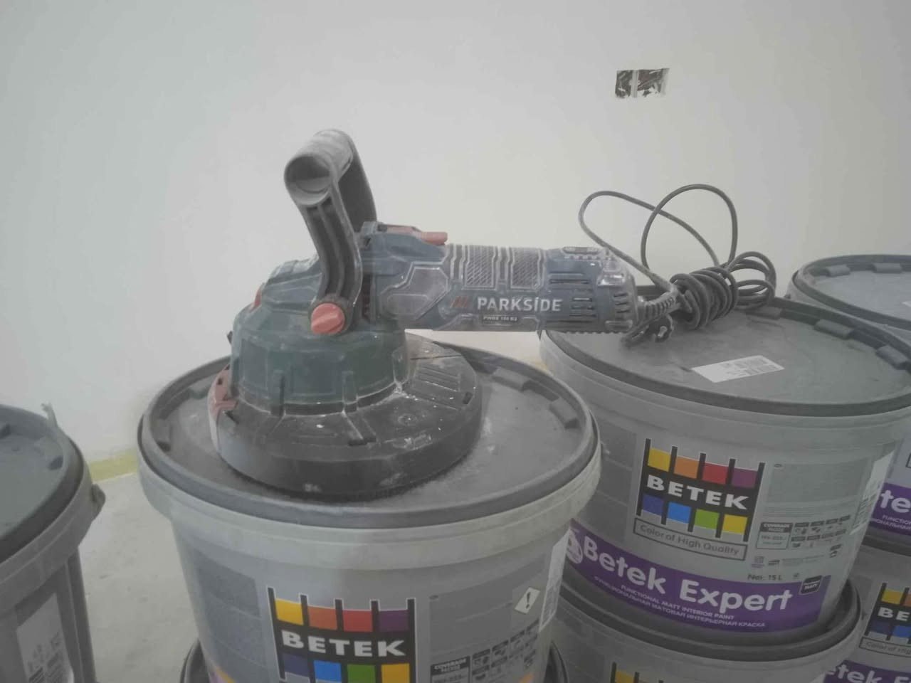 مكينة تنعيم( سنفرة ) جدران و سقوف 
بال بغداد, العراق


**إذا كنت صاحب هذا الإعلان وتريد حذفه لأي سبب، رجاءا أرسل رسالة إلى الدعم الفني**