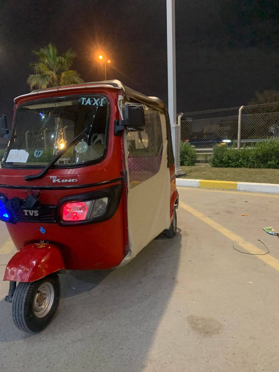 السلام عليكم تيفي اس موديل 17 أوراق تكتك خير من الله عندك الخياسات مثل ما موضح بل فيديو كهرباءيات كلهة شغاله  تخم تايرات المكينه خير من الله السعر 3500. وبيها مجال حك الجيه بغداد الغزاليه الهاتف ***********
