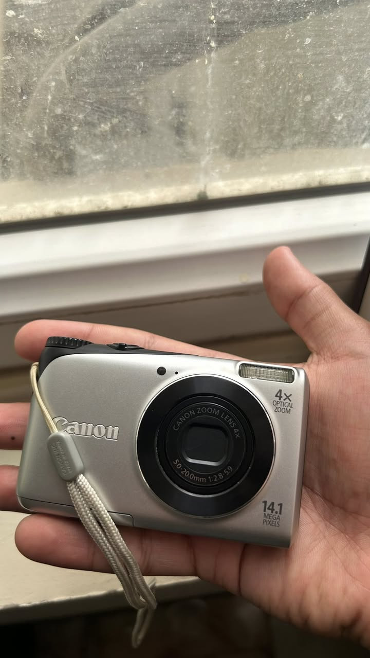 Canon Powershot A2200 HD كاميرا جدًا نظيفة شبه جديدة
السعر 110 الف مع كامل ملحقات شاحنة بطاريات وحقيبة ورام 32GB هدية


**إذا كنت صاحب هذا الإعلان وتريد حذفه لأي سبب، رجاءا أرسل رسالة إلى الدعم الفني**