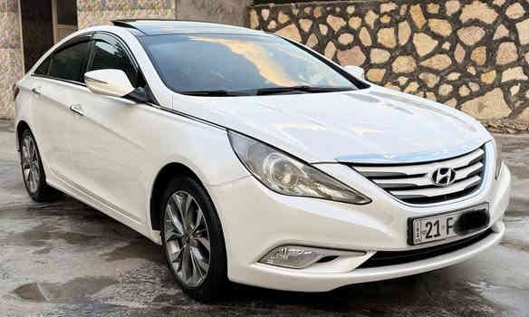 سوناتا 13شكل ال 14  vip
فول 1/1

خليجي كفالة عامة ضربةصبغ تبديل 

رقم سليمانية دولي

محرك 2400

بصمة تشغيل

بصمة ابواب

بانوراما

كشنات جلد

كشن كهرائي

كشن خزن ميموري

كشنات تدفئة تبريد

حساس خلفي

تبريد بيانو

شاشة

كاميرا دوارة

لد خلفي

تخم تاير جديد

نظام ترحيب عن بعد 

أشاير بالمري

مري شفط

تحكمات ستيرن

شفتات

تبريد قطعتين

ثلاجة بالجكمجة

نظام ABS مانع انزلاق

نظام كروز تثبيت سرعه

نظام ايكو تنظيم استهلاك البنزين   

السيارة جاهزه مكينة وكير وحدادية وتخم تاير ماعايزة اي شي

 السيارة جديده كلش

السعر: 143 وبيه مجال 

***********
‭0778 077 2600
