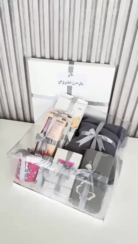 "لأنها الدنيا.. دللها بما تستحق."
​"أمي.. أول حب، وأجمل حكاية."
​"هدايا تليق بـ 'ست الكل'."
​"للقلب الذي أعطى دون مقابل.. شكراً يا أمي."


**إذا كنت صاحب هذا الإعلان وتريد حذفه لأي سبب، رجاءا أرسل رسالة إلى الدعم الفني**