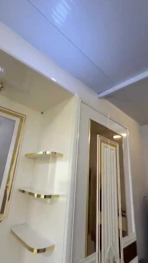 مليون. ربع.  مع. نقل


**إذا كنت صاحب هذا الإعلان وتريد حذفه لأي سبب، رجاءا أرسل رسالة إلى الدعم الفني**
