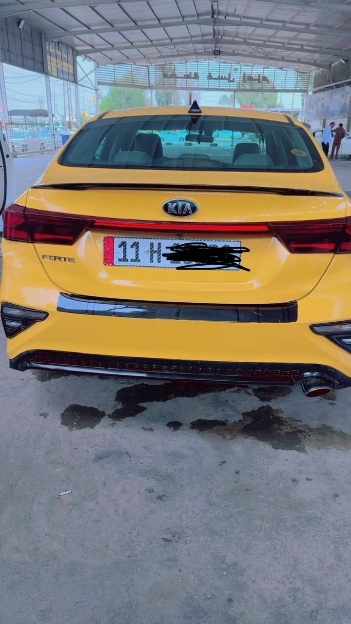 السلام عليكم كيا فورتي للبيع موديل 2019 بغداد بااسمي حادثها شويه من الجاملغ وشويه من البنيد رقم انكليزي هيئه غرامات مصفره بيها منضومه غاز كير اي تي محرك كير صدر تخم تايرات خير من الله سعرها 138 وبيه مجال قليل العنوان بغداد ***********
