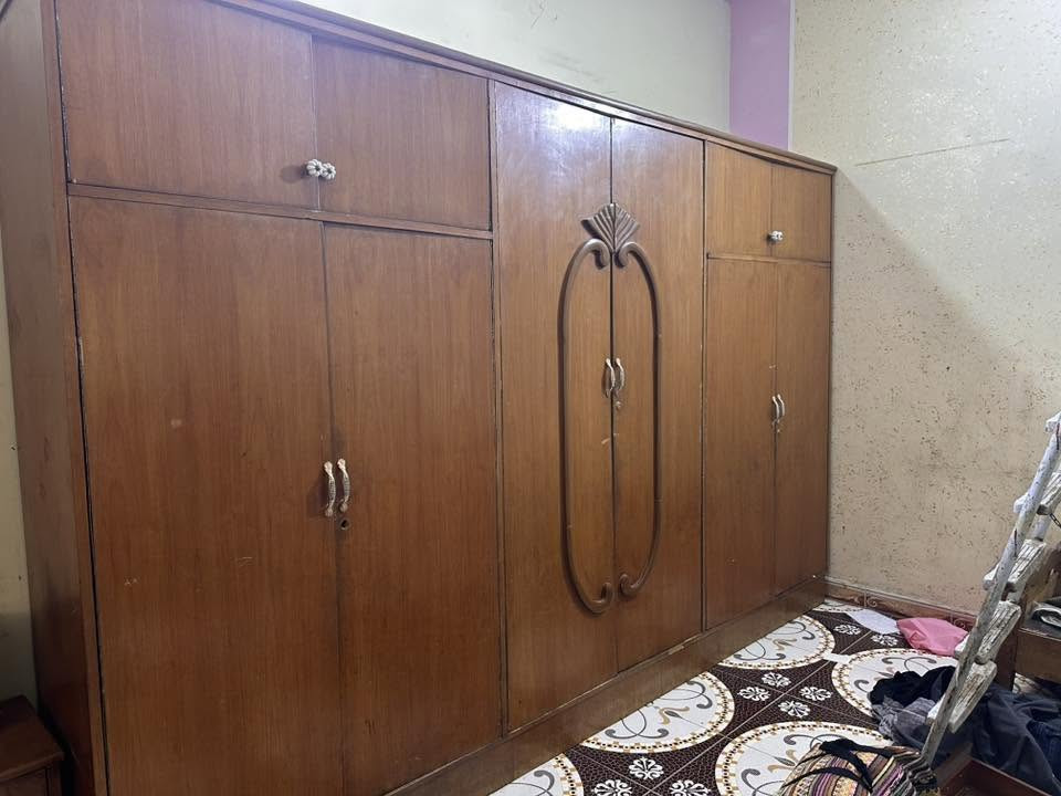غرفه خشب البيع مكاني بغداد مدينه الصدر 
***********
