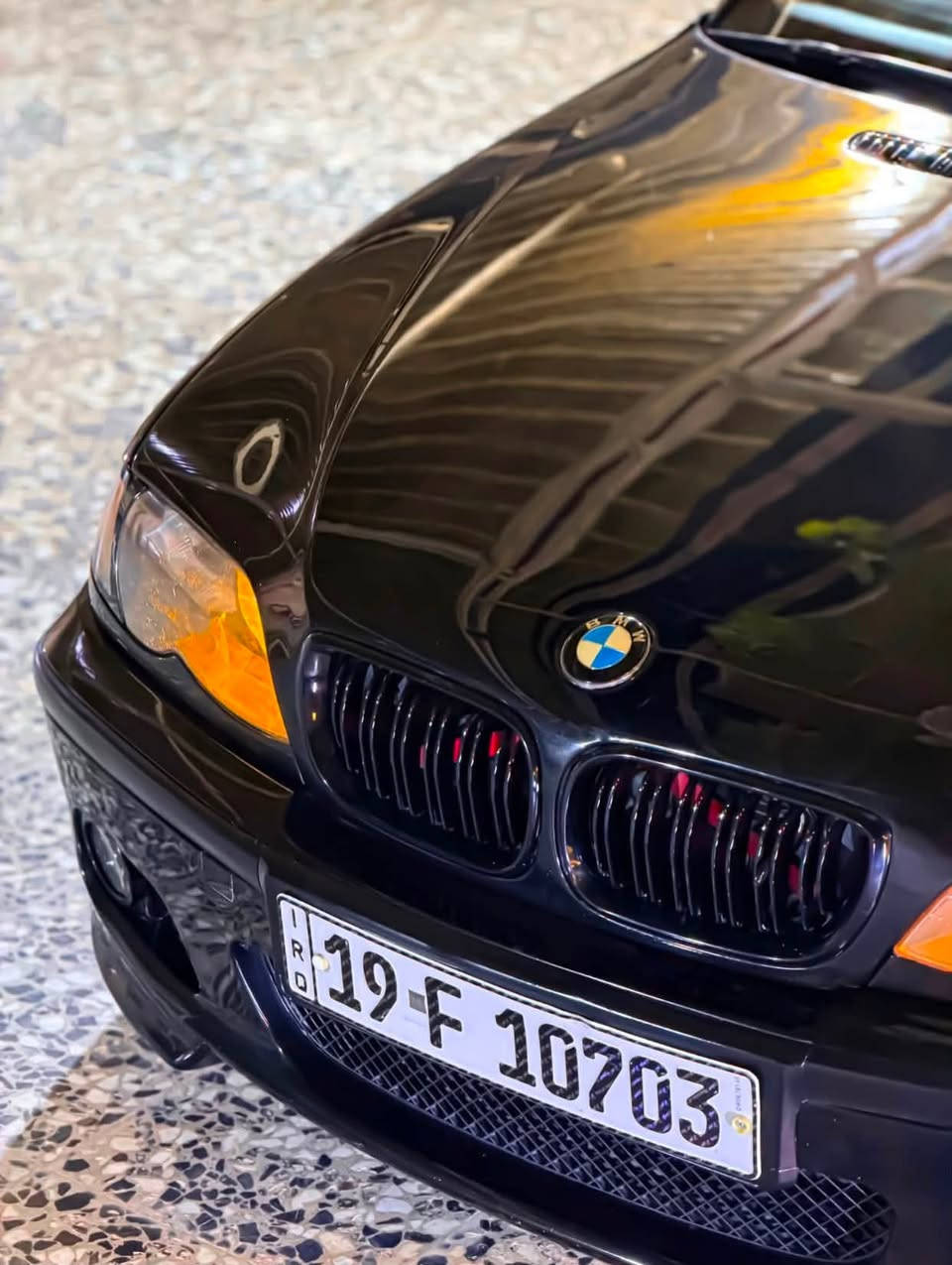 سلام عليكم من رخصة الادمن المحترم….
‎صلوا على الحبيب محمد 😍🖤..

‎من النوادر..🖤

BMW Category((325i)) Double Lantern 🚀.

‎بي أم دبليو 1998 حجم 325 السيارة مكفولة كفالة عاامة من الضربة ومن اي داخل صبغ فقط للجمالية بدووون داخل ولابارد!!!! السيارة بعدهي ع وضع الوكالة كلها بلادية وكل نقص مبيها من ناحية كير مكينة حدادية تبريد ثلج ❄️ تدفئة كلشي جاهز وشغال مواصفات فووول عدا الفتحه فقط....

‎مكينة 6 سلندر ((مسكر دبل فانوس)) 🚀.

‎تحكمات بلتسيرن.

‎كراسي تدفئة+تبريد.

‎كراسي كهرباء+خزن ميموري.

‎جنطة شفط.

‎نضام كنترول لايت تحكم بلكامل.

‎نضام ASC.

‎نضام APS.

‎قطعتين تبريد.

‎سستم صوت متكامل.

‎دبل ايرباك.

‎وبعد بيهاا مواصفات السيارة ماشية (233 الف) فقط وكل عددها وملحقاتها موجوده كلشي ع وضع وكالة بل اضافة عليها طبقة حماية ((نانو سيراميك)) مع الضمان رقم كربلاء دولي تتحول بكافة محافظات العراق سنوية لغاية ((2028)) السعرررر ((80)) وبيهاااا مجااال....😍🖤

‎للأستفسار:***********
