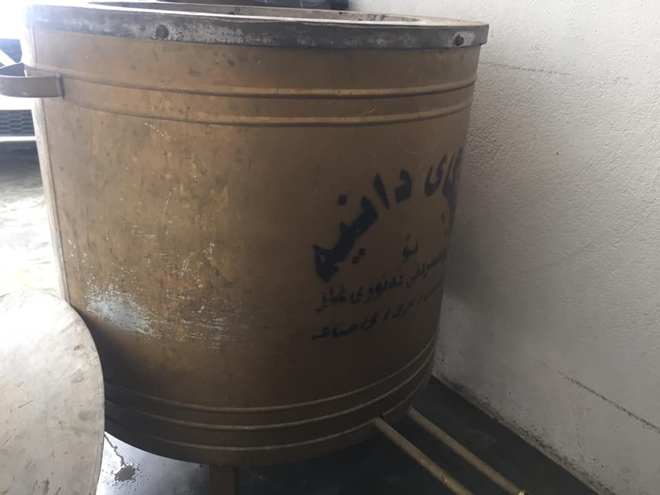 تەنور غاز نان كردن حەجمی گەورە زۆر تازە وپاك وبێ عەیب بۆ فرۆشتن
نرخ/٦٠ هەزار
ناونیشان/كەلار
ژ-م/ ***********
