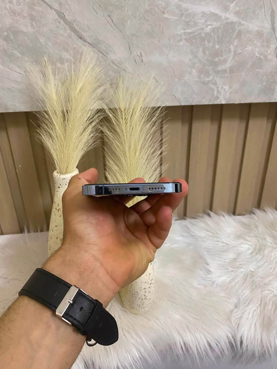 يالله السلام عليكم حبايبي 13 PRO MAX
وتر بروڤ مكفول عااااام فقط ضهر مستبدل بالليزر جهاز جديد إلى ابعد الحدود شخط مابي 256 بطارية ٨٣ نزلت بالتحديث ٧٨ مكاني بغداد الامين الثانية 
فقط واتساب متواجد ‭***********‬ السعر 625 قفل بدون عملة نهائياً مكاني بغداد
