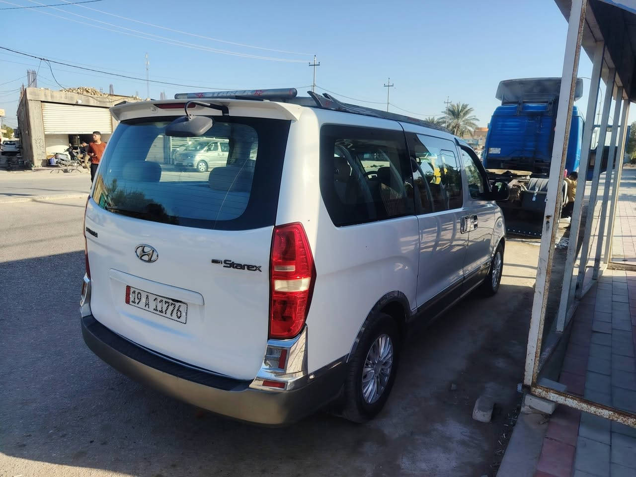 بيع أو مراوس السونار مع الصور  ستاركس مفتوحه مديل ٢٠١٣ فول مواصفات رقم كربلاء دولي سنويه ٣١ هزه جديده بيها صبغ قليل كلش بالجنطه وبارد بالجاملغ الخلفي يم قبق الكاز بدون داخل موضح بالسونارخطها نجف مهران مامشتغله خط ابد مكاني نجف بالمشخاب  ترهم مراوس مع الفرق حاظر ***********
