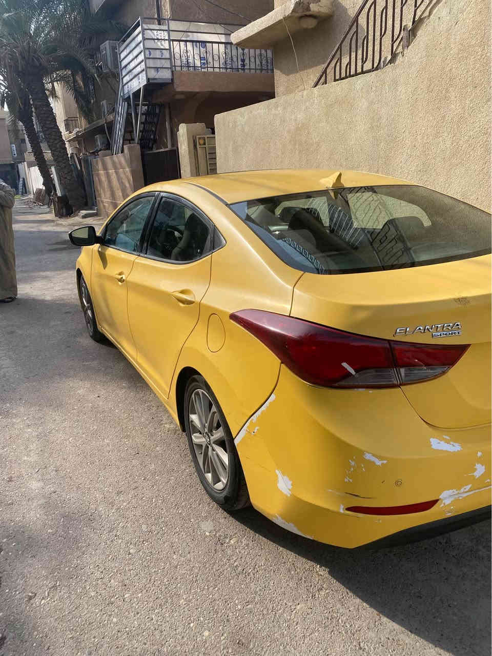 السلام عليكم 
النترا تكسي 2015 وارد كندي 
سياره بجم كبس حادثهه باب خلفي وجاملغ خلفي 
وبيهه طخه جاملغ وباب نفس الصفحه 
جاهز من كلشي 
بيهه اضافه غاز 
رقم بغداد مشروع وطني تحويل ثاني يوم  
فول مواصفات عدا البصمه 
السعر 110 وبيه مجال تحويل ثاني يوم 
‭0770 255 9325‬ بغداد, العراق
