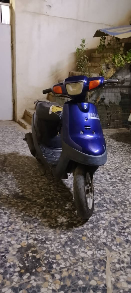 بتره فحل خطين دراجه ناعمه خرسه ما تنسمع  شلعه قويه سرعه دك 60 دبلات شغاله قفل جنطه قفل سكان دراجه تخبل ومال جناي الياخذها يترحملي عليها السعر 250  مكاني ناصريه ‏‪***********‬‏
