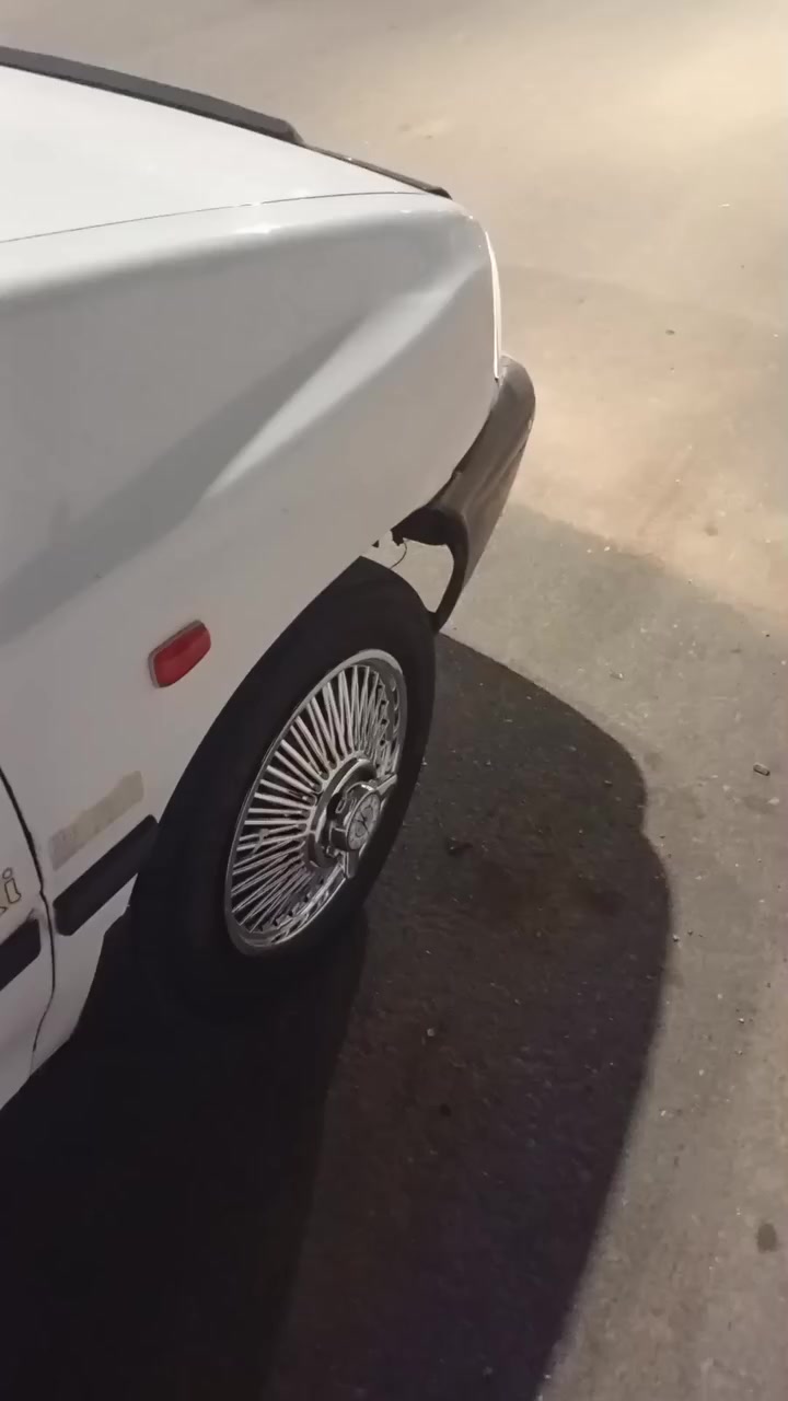 السلام عليكم عندي سايبه خصوصي مديل 10سياره لا ضربه ولا تبديل كير ومكينه مكفولات شواصي كفاله تخم تاير جديد صدر امامي خلفي جديد تخم كبات جدد كهربائيات كلهه تشتغل ما بيهه نقص كلوب سياره جاهز للشغل وخير من الله تبريد ما فاحصه سياره بلاد وخير من الله بيهه فقط هلالات معمر الخلفيه وما بيهه اي خياس (السعر 35) وبيهه مجال للشراي تحويل ثاني يوم مصفره سنويه جديده ارقام نكليزي هزه جديده المكان بغداد الشعله خطيب الزراعي رقم الهاتف ***********
