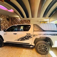 هايلوكس ادفنجر • ٢٠٢١ • ٦٧٠٠٠ كم