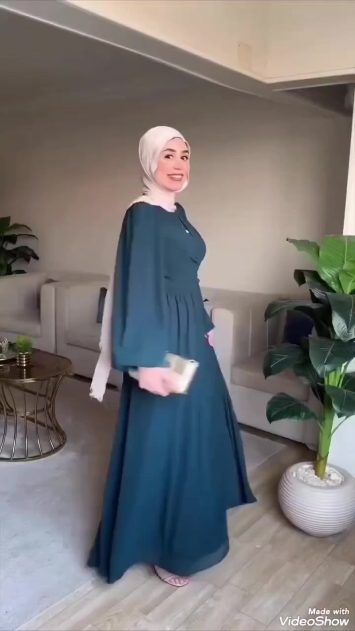 فستان للبيع جديد ما ملبوس ابد والله شتريته بس قياس طلع كبير قياس 44  الي تريده تدخل خاص


**إذا كنت صاحب هذا الإعلان وتريد حذفه لأي سبب، رجاءا أرسل رسالة إلى الدعم الفني**