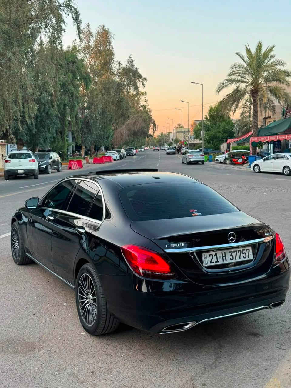 السلام عليكم ماشاء الله
Mercedes C300 2019 

رقم سليمانيه   (باسمي تحويل مباشر )

سلايد

ماشية.   55ml

داخل لدات ٦٤ لون

كشنات كهرباء

كشنات تدفئة

رادار امامي

رادار خلفي

نقطه عمياء

اوتو ستوب

حساس امامي خلفي

لايتات زينون ٨ عدسات 

جنطه كهرباء

بصمه ابواب

بصمه تشغيل

شاحن وايرلس

شاشه كار بلي

ويل ١٩ اصلي

وبعد بيها هواي مواصفات معروفه 

السياره تضليل بالسنوية

وارد امريكي حادثها فقط دعاميه خلفي ) صبغ جاملغ خلفي نصه 

بونيد كلير من امريكا  فقط بدون دواخل  (بدون ايرباك )

بارد بالباب بسيط 

المحرك والكير مكفولات من الفتح والتبديل

#السعر مناسب جداً 196

مكانها اليرموك 

للاستفسار: ***********
