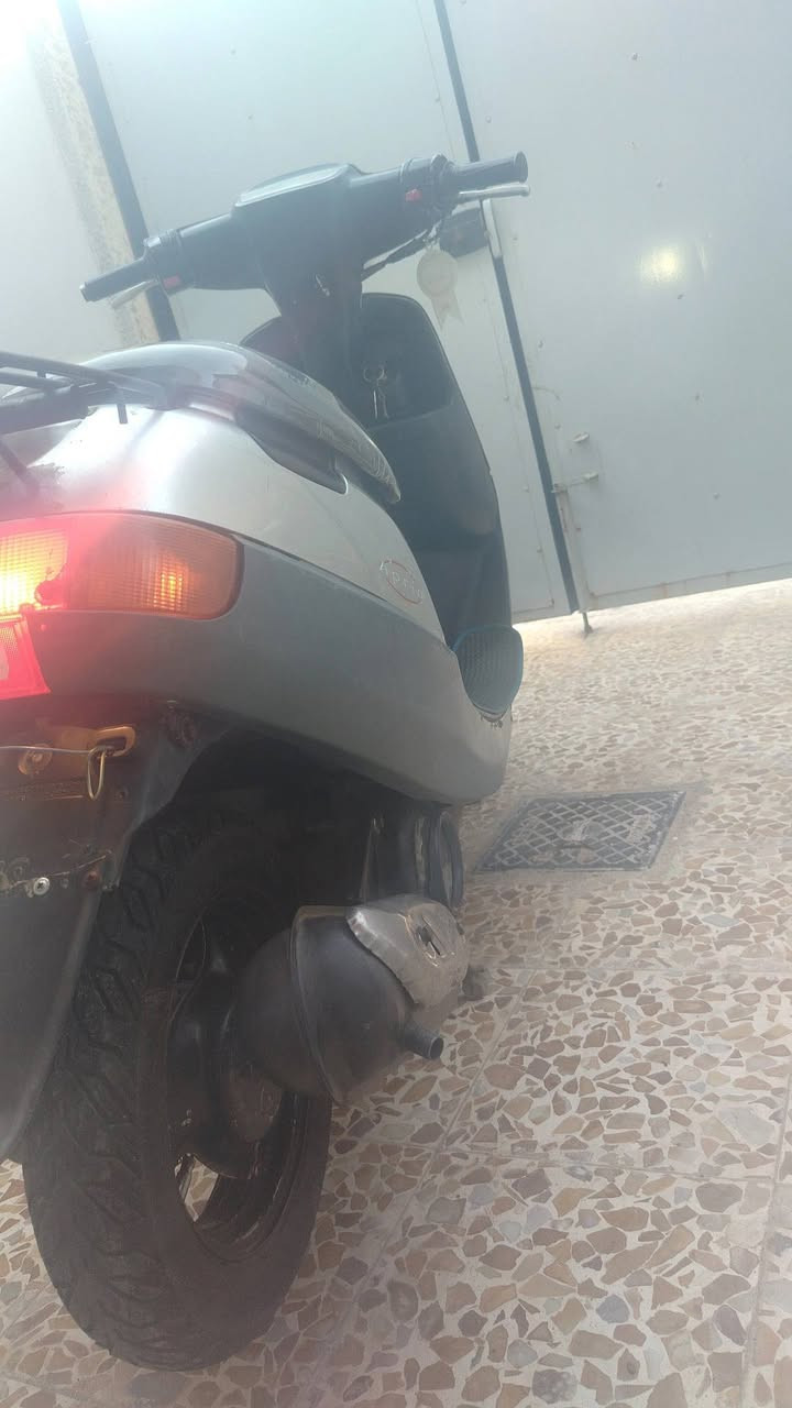 للبيع ماطور بوتين نص حديث دبل سكريته محرك نهار تحريكه نار بس ينرادلو بربرين والباقي كلو شغال لايت اشاير سلف بس الواير فالت بس ربط والباقي كلو شغال كدام العين وينرادلو بربرين السعر 250وبي مجال ***********
