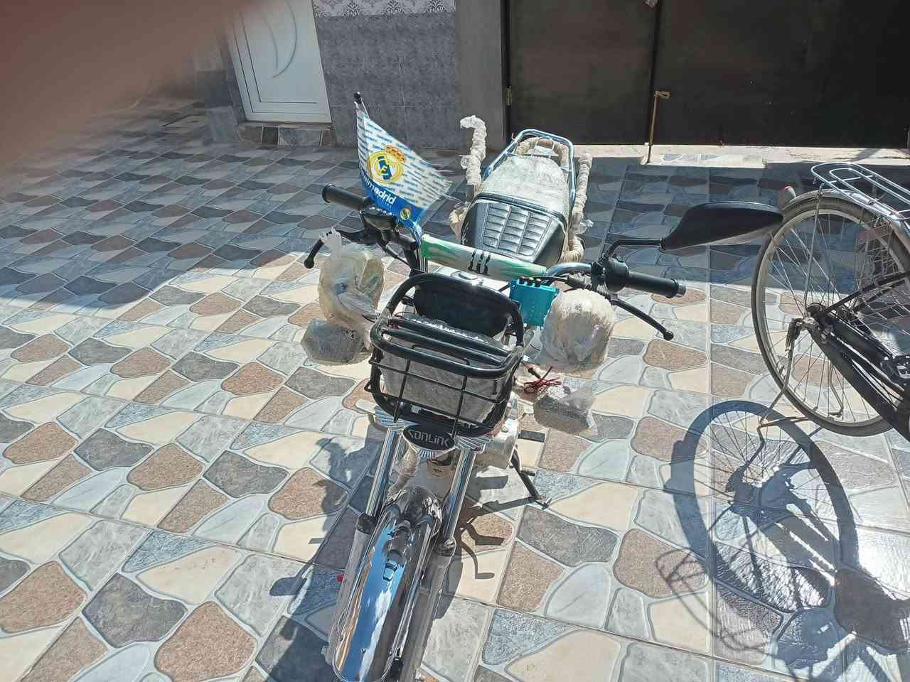 دراجه موديل 25لبيع ***********
