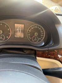 فولكس واكن باسات ٢٠١٣  رقم بغداد انكليزي بسمي سنويه وهزه جدد  سياره جد...