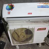 سبلت للبيع حجم طن بس، يرادله غاز  مكان بغداد صدر القناه سعر ١٠٠  07710...