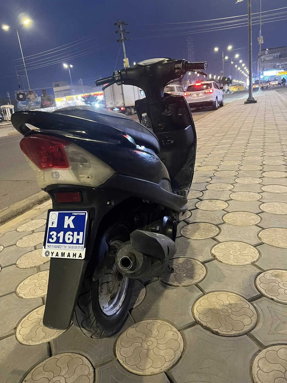 مرحبا 
ماكس عدله 
بوشه49 مبدل زنجيل فقط 
صالنصه fmمعدل 120
كلها شغاله  منلايت للبكلابت 
السعر 700….؟
العنوان العمارة/العرضات 
اتصل ***********
