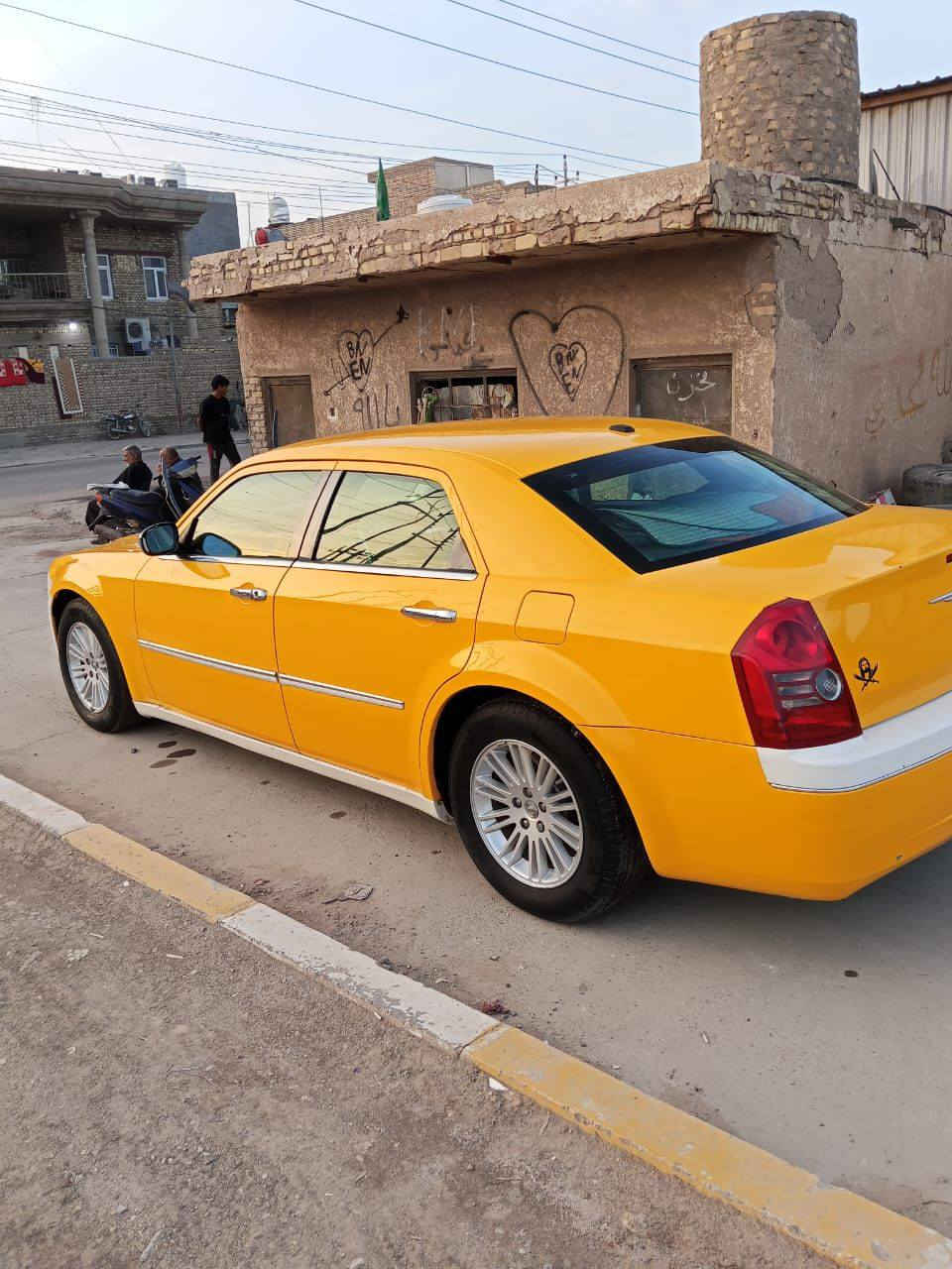 السلام عليكم ورحمة الله وبركاته
سيارة أوباما للبيع موديل ( ٢٠١٠ ) 
أصل اربع چوكات 
مكينه وگير و أكسل خير من الله 🪬
الرقم انگليزي كربلاء والسياره بأسمي 
للاتصال واتساب موجود على هذا الرقم ( *********** )
العنوان ميسِان العماره
