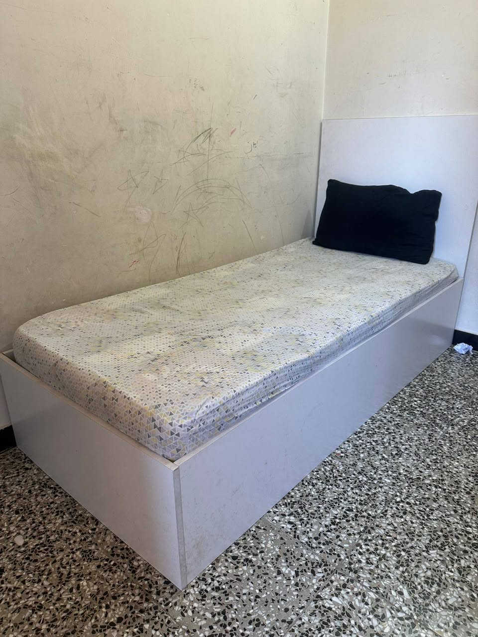 غرفه للبيع ٢٥٠


**إذا كنت صاحب هذا الإعلان وتريد حذفه لأي سبب، رجاءا أرسل رسالة إلى الدعم الفني**