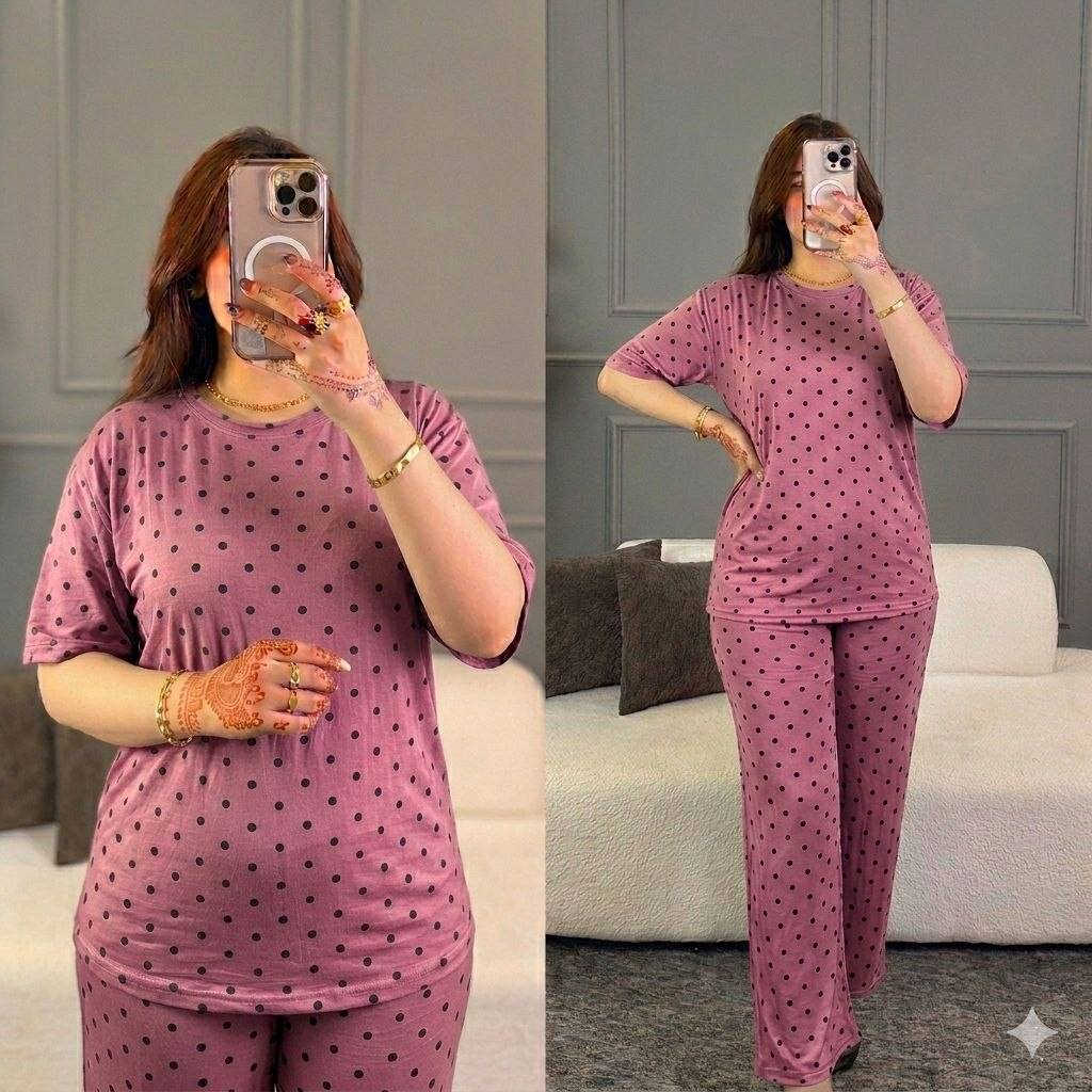 😍#جديدنا_وصل😍

 تراك    نسائي  🥰 

#الخامه_فانيلة___ليكرا 

القياس.فري سايز 

سعر الدرزن  . 60


**إذا كنت صاحب هذا الإعلان وتريد حذفه لأي سبب، رجاءا أرسل رسالة إلى الدعم الفني**