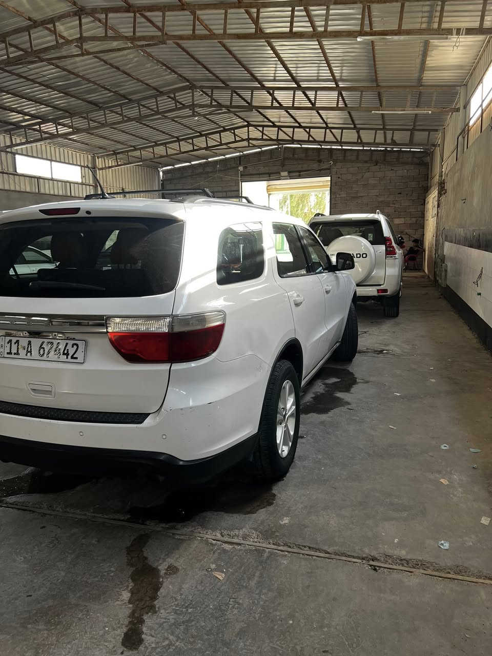 السلام عليكم من رخصه الادمن
دورنكو 2013 خليجي يعني بدون ضرر
حراديه كير محرك كفاله
تبريد تدفئه
فول 1/1 عده الفتحه
رقم بغداد بسمي تحويل ثاني يوم
بيه فقط خباثه بالباب واحد خير راش عليه بطش
***********
***********
السعر 190 وبيه مجال 
وخادم اني
مكاني كوت او بغداد
