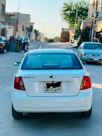 اوبترا • ٢٠١١ • جير عادي