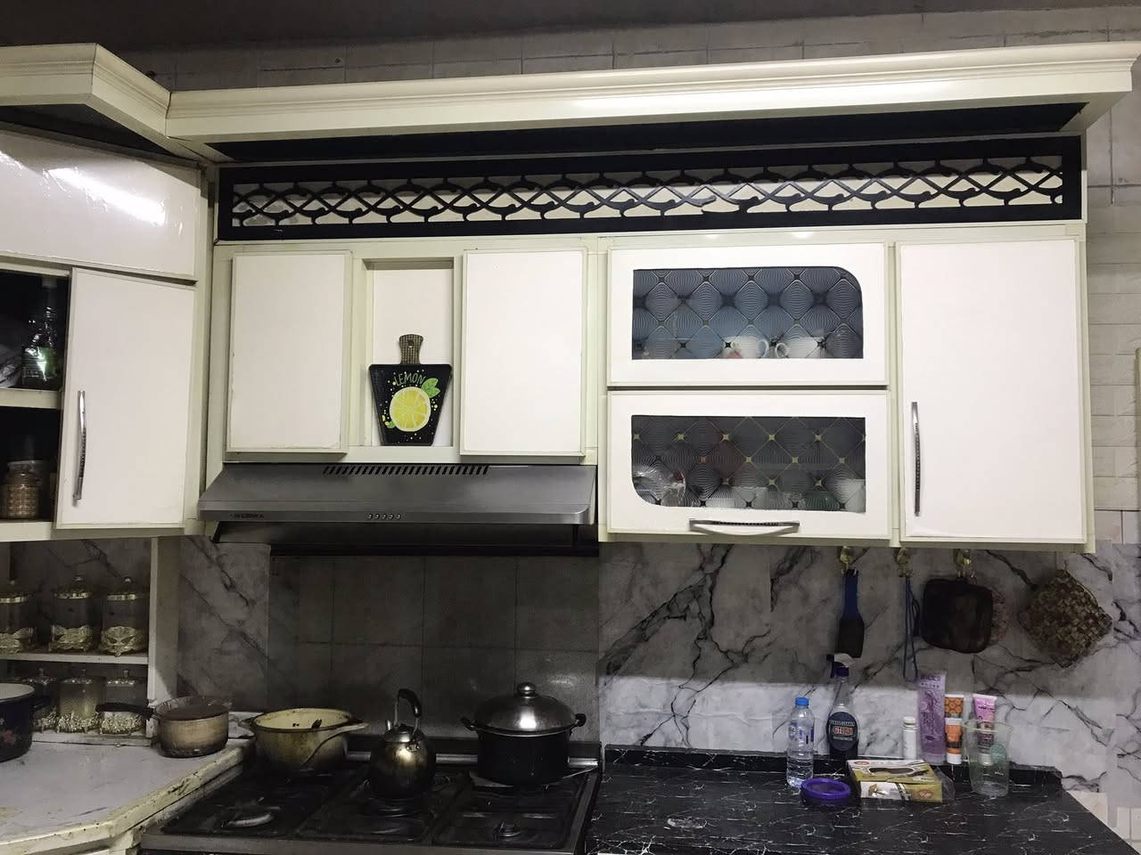 كاونتر للبيع داير مطبخ
كاونتر للبيع قيم بضمير وتصل 
***********
