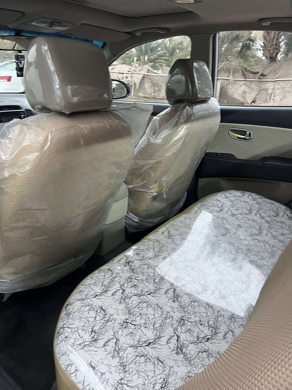 النترا خليجي ٢٠١١ فول ١٦٠٠ دكشن عالي ما مفتوح حدادية تبريد تخم تاير بيها بارد بالجاملغ الأيمن  وصبغ نص باب السائق وقليل مبخر على الجاملغ الأيسر دوشمة درجه أولى  ماشيه ١٤٨ كم مكان السيارة بابل رقم بغداد إنكليزي بسمي هـ*********** @السعر ١٢٣ وبيها مجال
