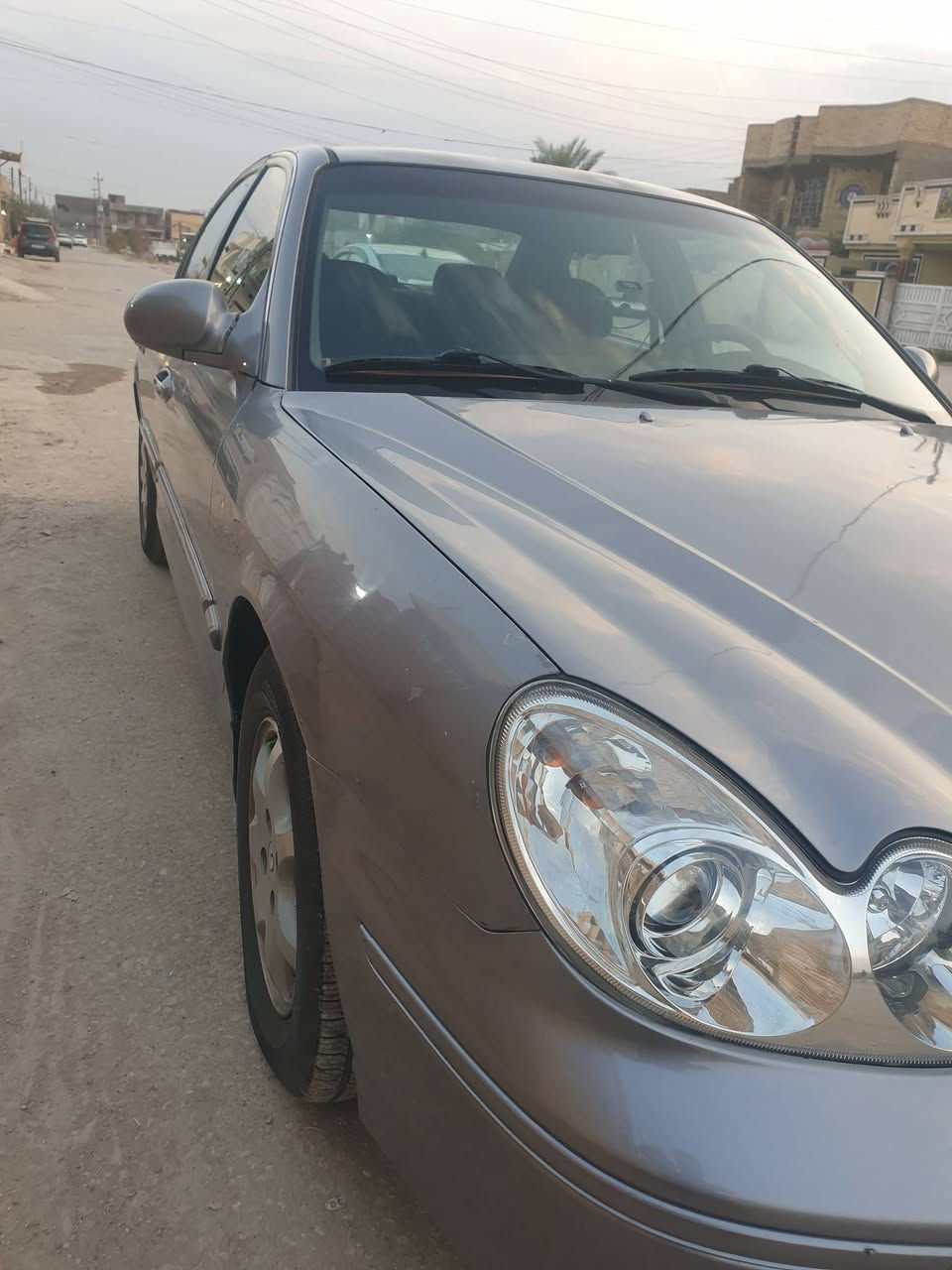 سلام عليكم هونداي سوناتا ٢٠٠٥ محرك ٢٠٠٠
وارد امريكي بيها قطعتين بنيد وجاملغ 
محرك ٢٠٠٠
رقم بغداد دولي باسمي 
حداديه ومحرك وكير وتبريد جدد
السعر ٦٨
***********
