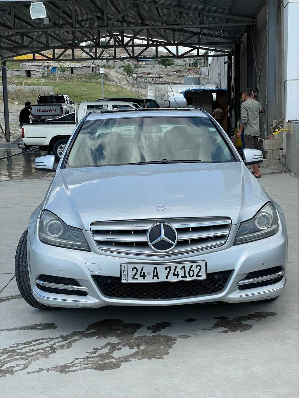 Mercedes 2012 سیرەکە ١ پارچە سبوخە گێرو مەکینە بەشەرت تەقەو رەقە بە شەرت هەموو گیانی بەشەرت سیارەکە زۆر جوان خاوێنە.whats app📲*********** سوران, أربيل
