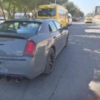 كلايسر c300 للبيع  لون اسمنتي ٢٠١٩ حادث صفحة جاملغ وباببين ٣٦٠٠ نص فول...