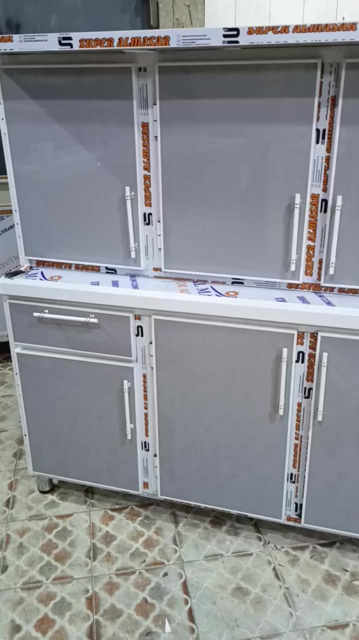 كاونتر مترين هذا وسنك متر مرمر هذا تفصال جديد مبطن وجهين لباب بوري صيني ثقيل وليس  يراني خفيف سعره 550 مكان بصره موجود توصيل داخل بصره 👈 ***********
