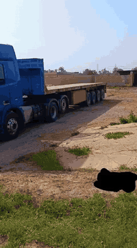 اسلام عليكم حاجب للبيع 2009اتوماتيك سنويه لل٢٧ اله تسقط سنكل بلادي رقم دهوك تحويل بسمي العنوان بغداد بوغريب السعر ٤ شدات وبيها مجال رقم الهاتف ***********
