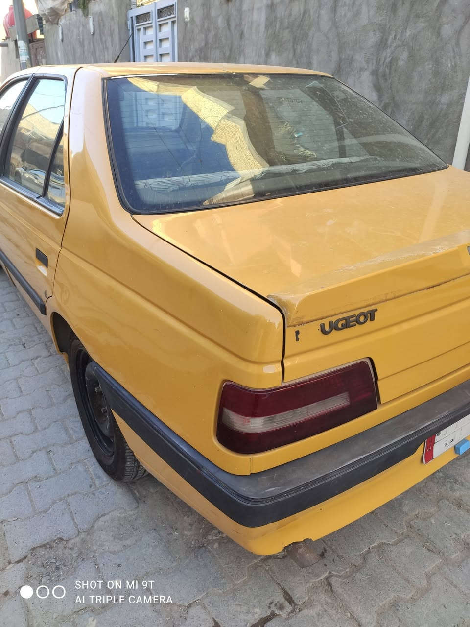 السلام عليكم بيجو لميس 2015 للبيع المحرك بي صوت والدرايم  شفتات تعبانه سيارة كشرها حلو احلا من الصور يحتاجلها ترتيب السعر المطلوب 30 الاتصال على الرقم ***********
