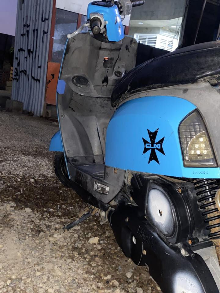 السلام عليكم
دراجه بوليس نوزل 2009 دراجه حلوه نكره سلف بكل وقت الدراجه كفراتها حلوه ما متعوبه كهربائيات كامله لايت عالي ناصي اشاير بك لايت ويا الحساس الداجه للبيع سعرها 450وبيها مجال للشراي مكانها بغداد البياع التراث للاستفسار اكثر الخاص مفتوح .سبب البيع بطلت من الشغل 😅


**إذا كنت صاحب هذا الإعلان وتريد حذفه لأي سبب، رجاءا أرسل رسالة إلى الدعم الفني**