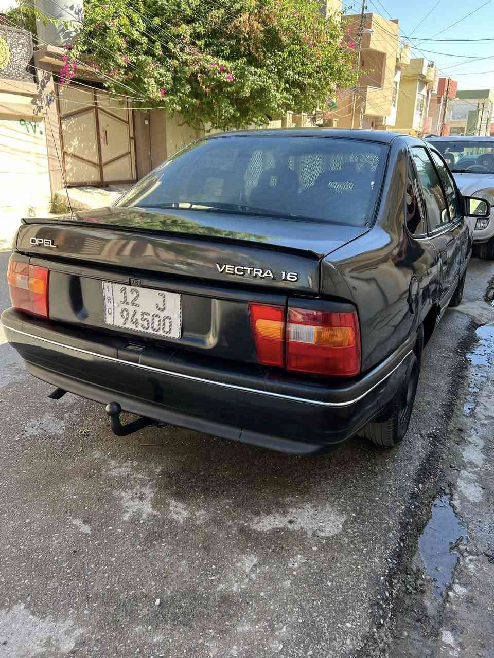 فكترا للبيع مديل 1991 السعر 43 وبها مجال 
حجم16 محرك كير شرط 
كهربائيات كلها شغاله 
صبغ عام جماليه بدون ضرر 
فقط معجون بل صندوك اثر خيسان
كابون بانزين بيها 
رقم نينوى انكليزي بسمي 
*********** شرط التحويل
