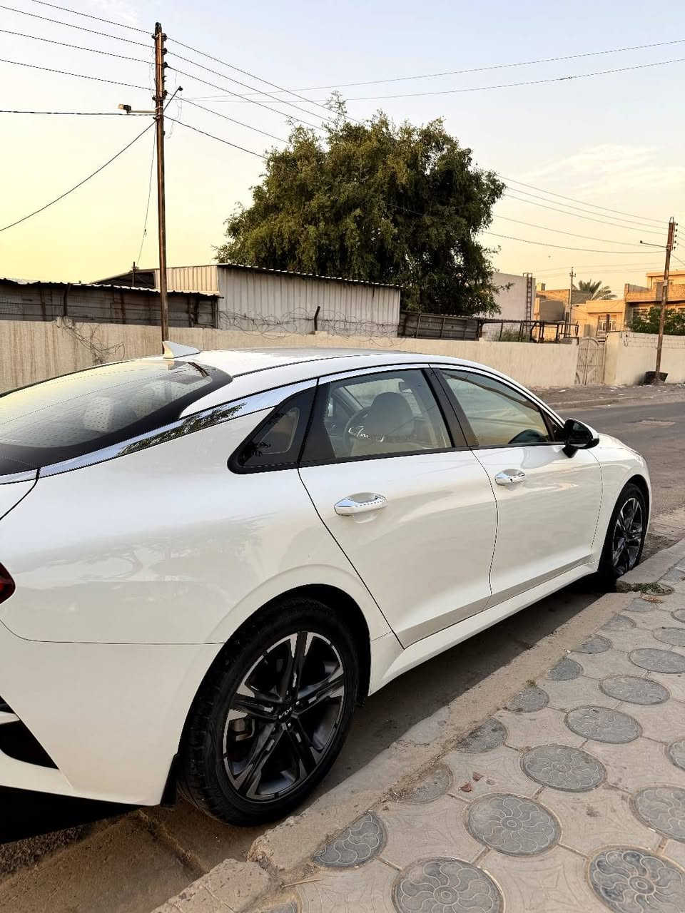 K5 خليجي لبيع بدون مراوس ضمان شركه الدوليه رقم بغداد محرك 2000 دوش سياره مواصفات عدا الفتحه  سونار موجوده الشراي الاتصال برقم ***********
