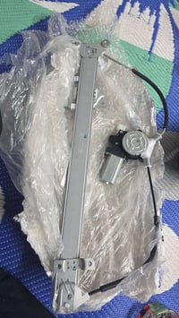 عدي مجموعه مال كماليات سيارة سبايدرات وزنون ومسجلات بضاعة امزون كلشي ي...