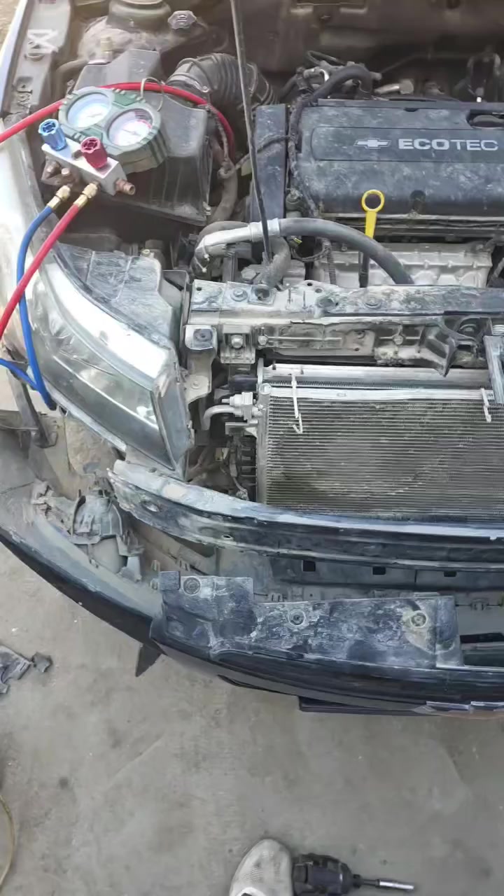 ورشة علي التميمي تبريد السيارات كربلاء حي صناعي نوع السياره شوفر ليت شرح بسيط عن تصليح الراديتر مع شحن غاز فرنسي اي استفسار يرجى الاتصال على الارقام التاليه واهلا وسهلا بيكم #تبريد_السيارات #تبريد_ علي 

***********

***********
