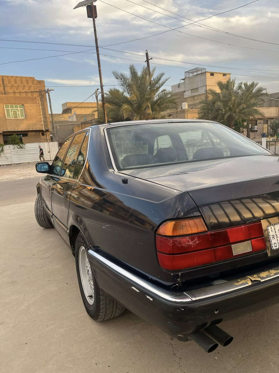 سلام عليكم 
BMW-730 موديل 90 سيارة جاهزة من كير مكينه صدر امامي خلفي ستيرن كهرباء تبريد شغال كهرئيات جاهزة داخل جديد  رقم نكليزي دولي
مكانها بغداد الغزاليه 
السعر 40 بيها مجال بسيط 
مكلف بل نشر رقم راعيها  

‭0770 396 1918‬
