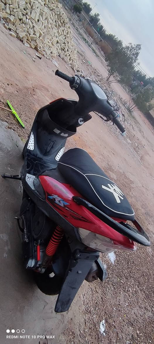 دراجه ماكس عده بلاديه المفتوحه مره واحده كفرات بلادي دراجه مال رومبا واي شيء ما ملعوب بها 650 وبيها مجال شويه للطيبين


**إذا كنت صاحب هذا الإعلان وتريد حذفه لأي سبب، رجاءا أرسل رسالة إلى الدعم الفني**