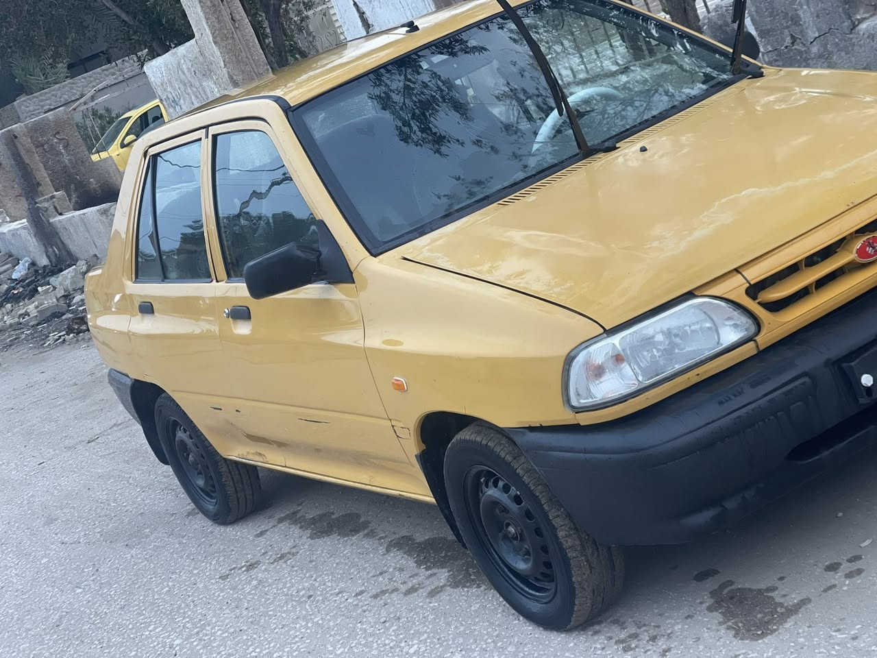 موديل ١٥ كفاله عامه جاهزة رقم قادسيه تحويل ثاني يوم تبريد فول حداديه تخم تاير كهربائيات كلها شغاله وجاهزه السياره خير من الله مال جناي مامتواجد عالخاص ***********
