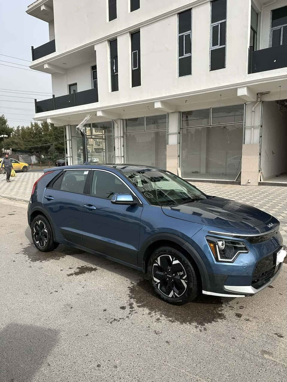 ياالله للبيع كيا نيرو 2025 كهرباء
بدون صبغ بدون تبديل بدون ايرباك
رقم بغداد باسمي ماشيه 3 الاف ميل
الشحنه تمشيك 500Km
سياره جدا عملية وقويه غنيه عن التعريف
مكان السيارة بغداد السيديه
السعر 142 وبيها مجال بسيط للشراي
 ***********
***********
